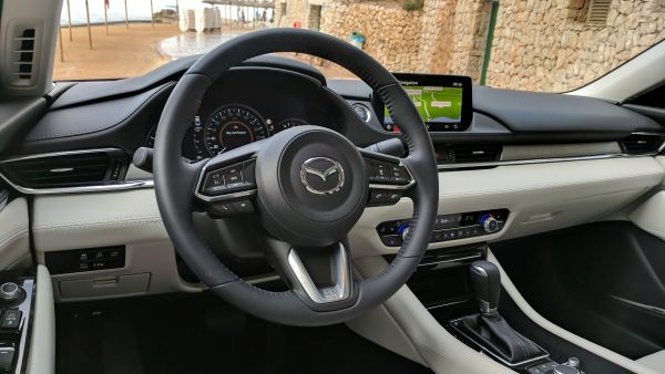 Японският начин: тестваме новата Mazda 6