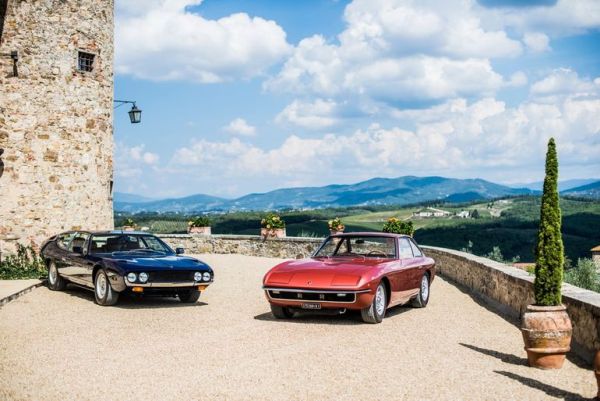 Lamborghini отбеляза 50 години на Espada и Islero