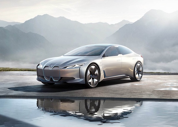 BMW ще покаже i4 през 2021 г.