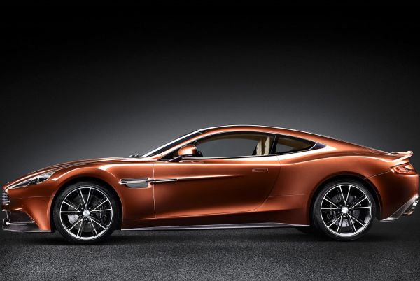 26 млн. долара за чертежите на Aston Martin Vanquish
