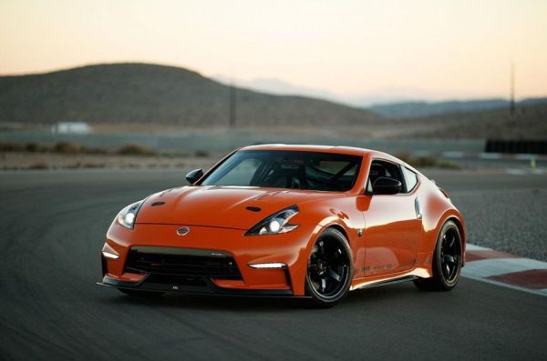 Ниссан 370z нисмо