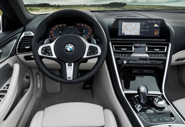 BMW представи 8-Series Cabriolet