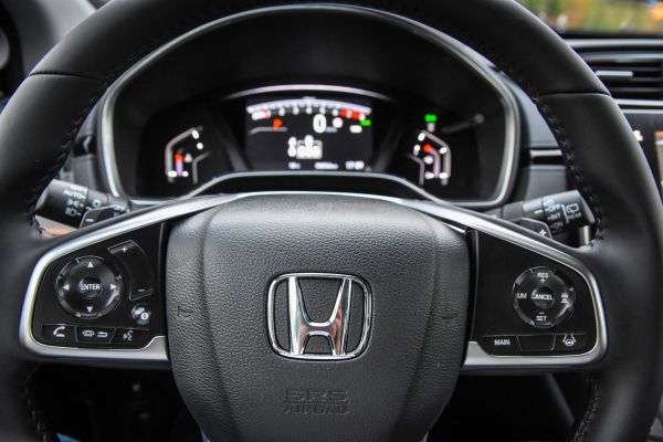 Изгряващо слънце: тестваме новата Honda CR-V (ВИДЕО)