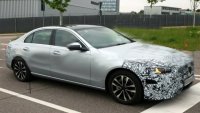 Какво да очакваме от новата C-Class?