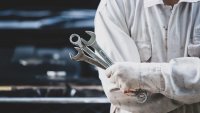 Как да определите остатъчната мощност на двигателя
