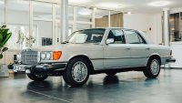 Класическият Mercedes-Benz S-Class на Мелания Тръмп получи нов живот