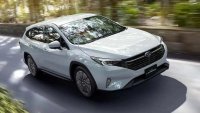 Subaru показа хибридно комби с разход 5,3 л/100 км 
