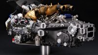 Умалено копие на двигател на Ferrari се продава по-скъпо от нова Dacia