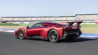 Ferrari превръща стоповетe в активна аеродинамика