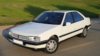 Peugeot 405 - от кола на годината до безсмъртие в Иран