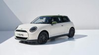 Специалното MINI Paul Smith получи ДВГ 