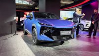 OMODA 4 дебютира в Европа като пълен хибрид