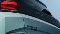 Dacia премахва всичко излишно от Spring, за да постигне ниска цена