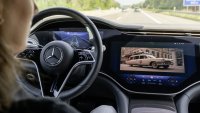 Mercedes-Benz започва да продава най-бързия автопилот в света