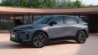 Lancia Gamma се завърна като компактен луксозен кросоувър