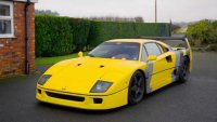 Британец си купи Ferrari F40 вместо къща, за да прекара 22 години в приключения