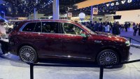 Доверието в изкуствения интелект при избор на автомобил расте