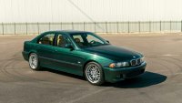 Заслужава ли си перфектно BMW M5 (Е39), което струва повече от ново M3?