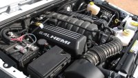 V8 HEMI се завръща след напускането на Тавареш