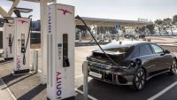 Нидерландия въвежда режим на тока заради електромобилите