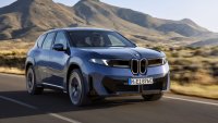 BMW пусна "бюджетна" версия на iX3