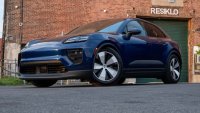 Porsche си призна грешката и променя курса
