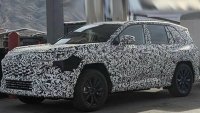 Новата Toyota RAV4 се появи за първи път по пътищата 