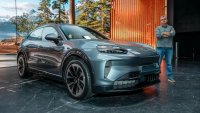 Това Porsche Cayenne е бързо като Bugatti 