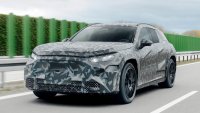 Новият супер SUV на Mercedes-AMG ще получи много над 1000 к.с.