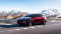 Tesla иска 2000 долара, за да отключи пълния пробег на Model Y