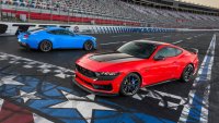 Америка не оставя V8 двигателя да умре