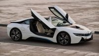 BMW i8, принадлежало от Марадона, се продава на търг