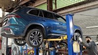 Китайски SUV в сервиз на VW - какво впечатли механиците?