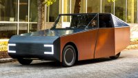 BMW направи електромобил, който генерира ток за 70 км на ден