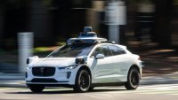 Автономните таксита Waymo влизат в Европа
