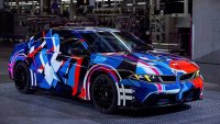 BMW показа електрическото M3
