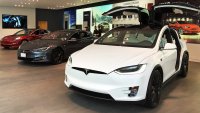 Tesla ще спасява Stellantis, Toyota и Ford от глоби в ЕС