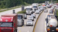 ЕС отлага забраната за нови камиони с ДВГ до 2040 година
