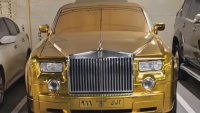 Как изглежда златен Rolls-Royce в реалния живот?