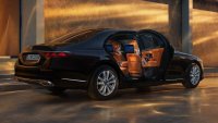 Mercedes отряза китайци и американци за бронираната S-Class 