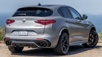 Топ-версията на Alfa Romeo Stelvio носи загуба от 60 000 евро за 7 години