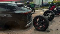 Нов SUV остана без заден мост по време на движение