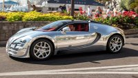 Шампион във Формула 1 се сдоби с най-скъпото Bugatti Veyron