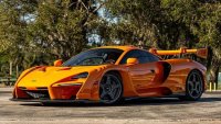 Продават два McLaren Senna LM от само 20 произведени