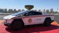 Cybertuck стана спасителен автомобил в... Казахстан 