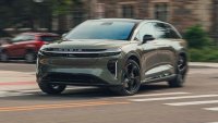 "Убиецът на Tesla" започна да се разпада
