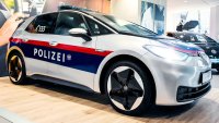 Полицията в Австрия се отказва електрическите си коли