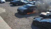 Вижте как BMW X5 се запали на бензиностанция и изгоря