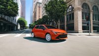 Toyota се върна във времето с нов спортен хечбек