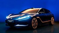 Китайско комби беше продадено за 700 000 евро